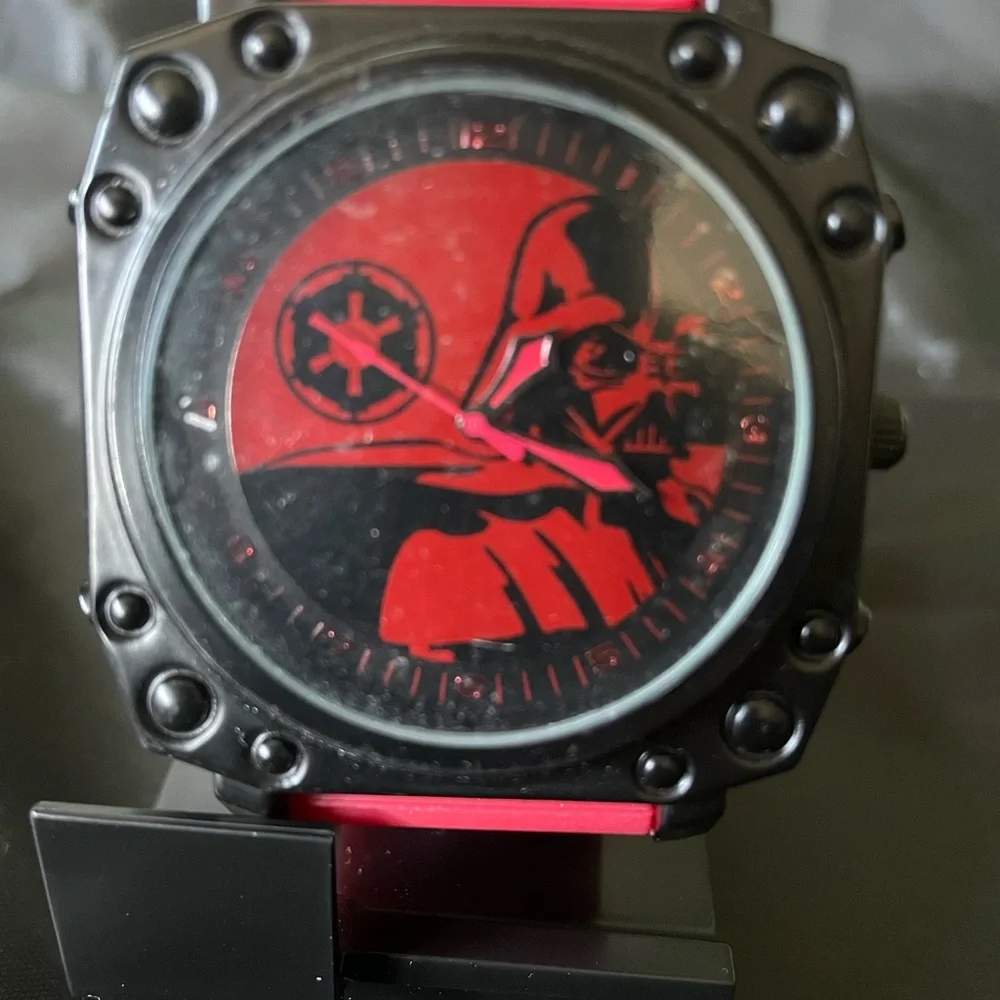 Men’s disney star wars analog quartz watch - Picture 3 of 5